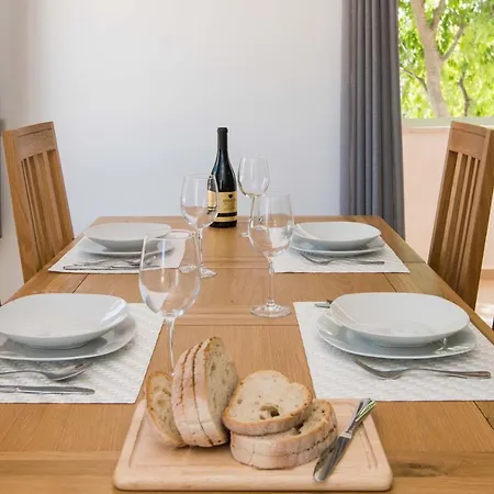 아파트 Modern 2 Bed Armação de Pêra