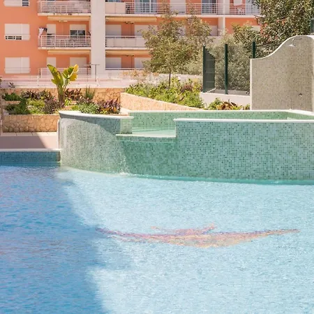 Apartment Modern 2 Bed Armação de Pêra