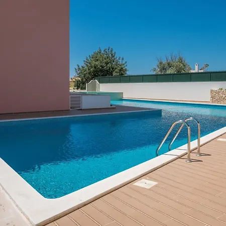 Apartment Modern 2 Bed Armação de Pêra