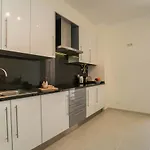 Modern 2 Bed