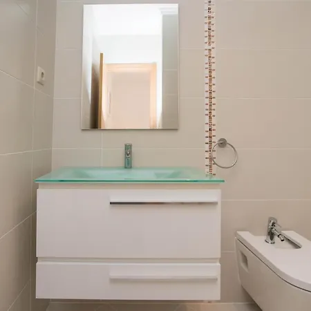 Apartment Modern 2 Bed Armacao de Pera
